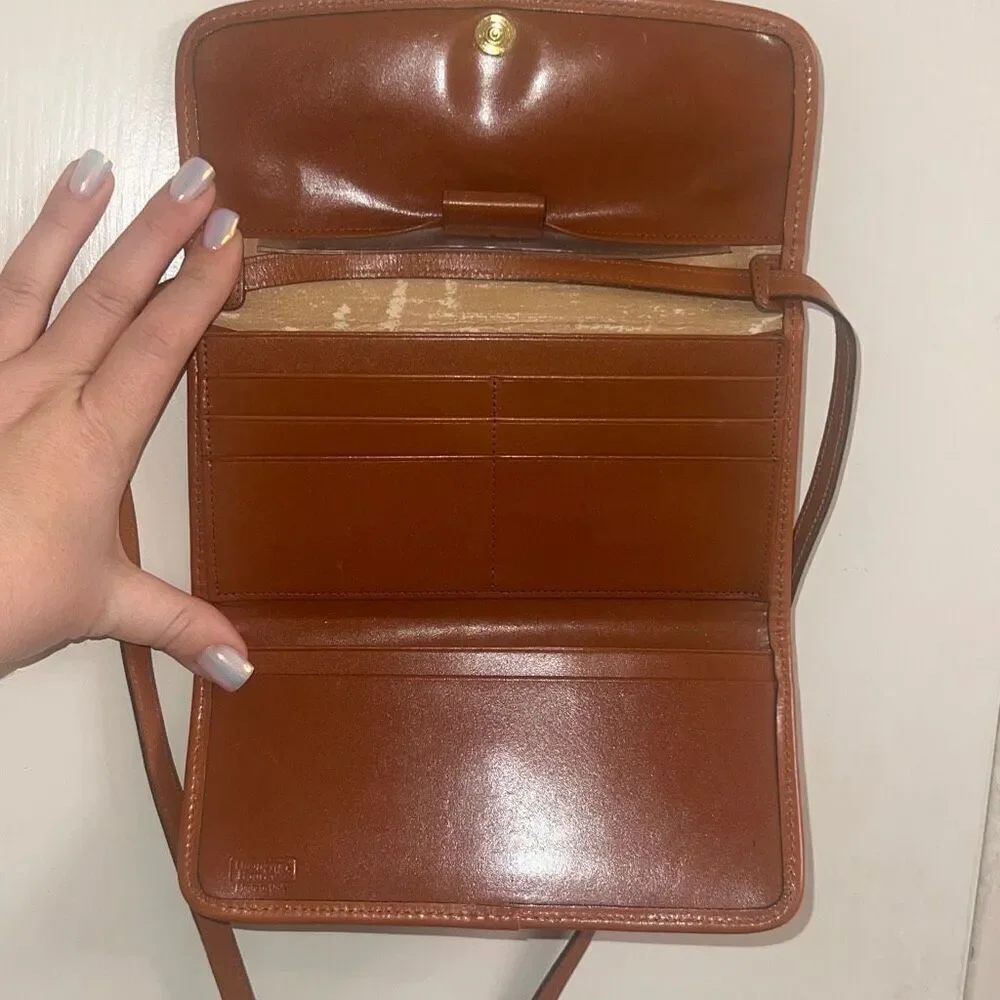 Dooney & Bourke ✨vintage dooney
